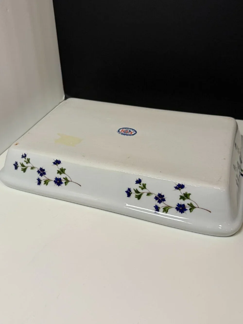 BIA Cordon Bleu 13x9 Baking Dish – White Porcelain, Amethyst Floral, EUC